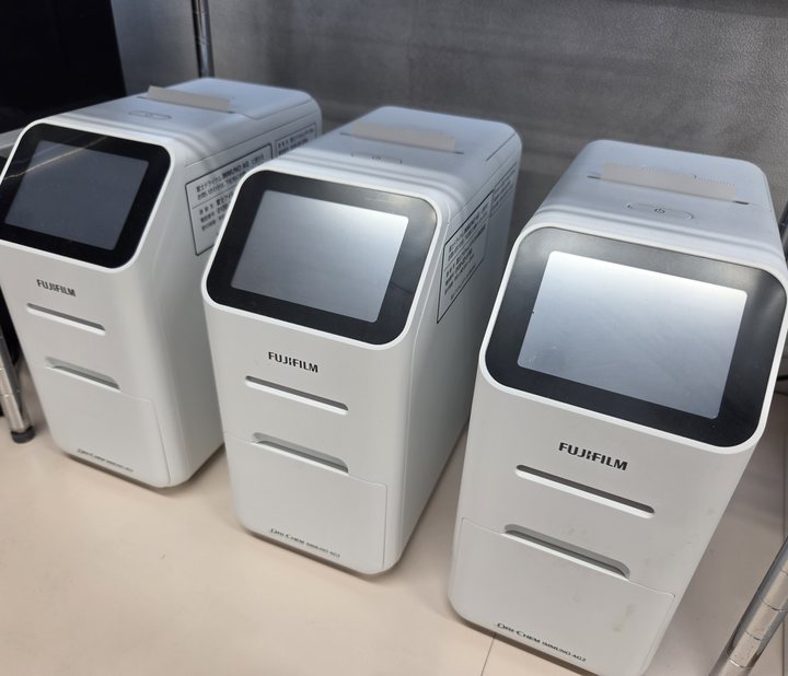 高感度抗原検査機器